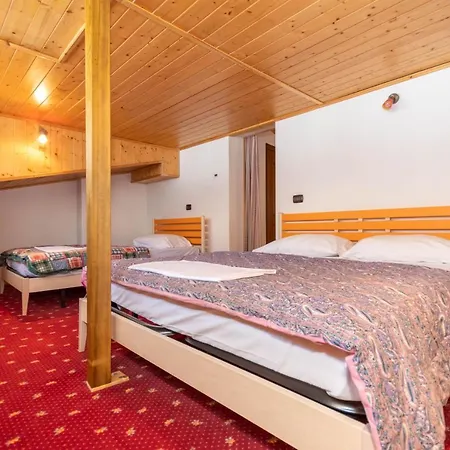 Simona Appartement *